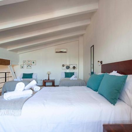 Apartamentos Turisticos Lobelia Suites La Garrovilla Luaran gambar