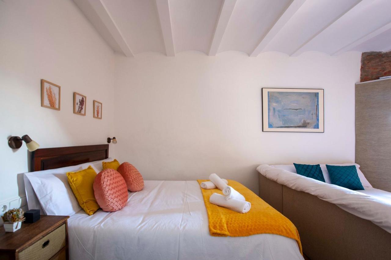 Apartamentos Turisticos Lobelia Suites La Garrovilla Luaran gambar
