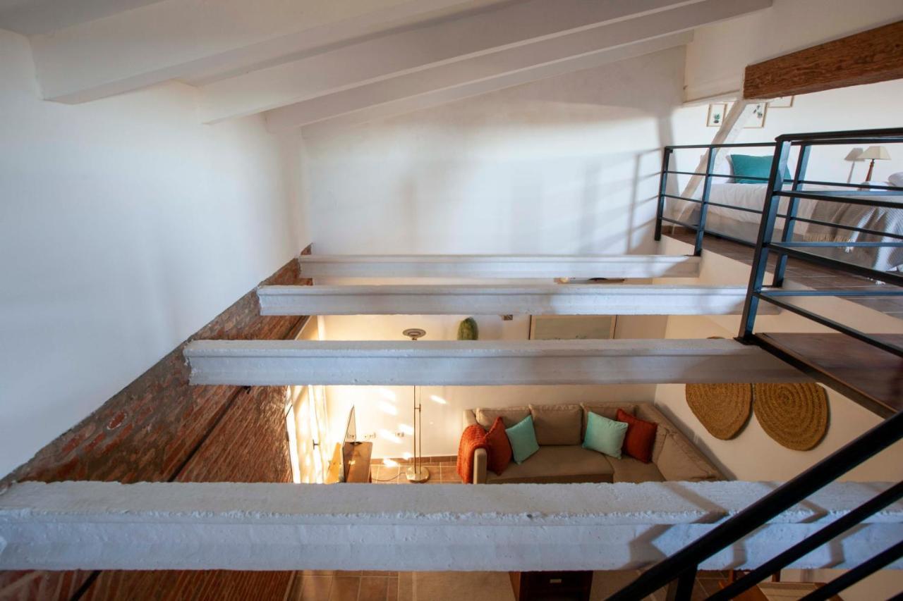 Apartamentos Turisticos Lobelia Suites La Garrovilla Luaran gambar