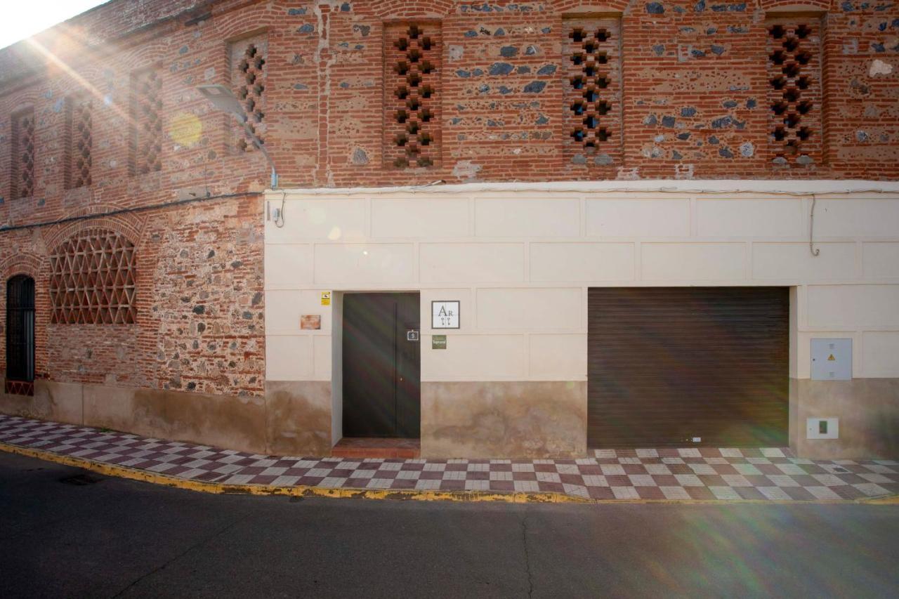 Apartamentos Turisticos Lobelia Suites La Garrovilla Luaran gambar